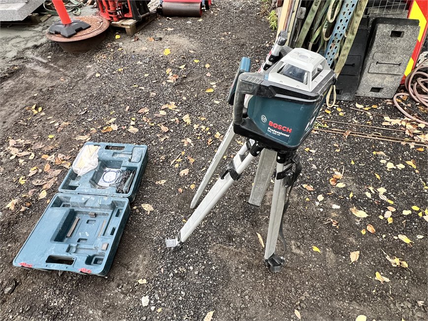 Bosch GRL Professional 500H + LR 50 Rotasjons Laser måler med stativ og mottaker